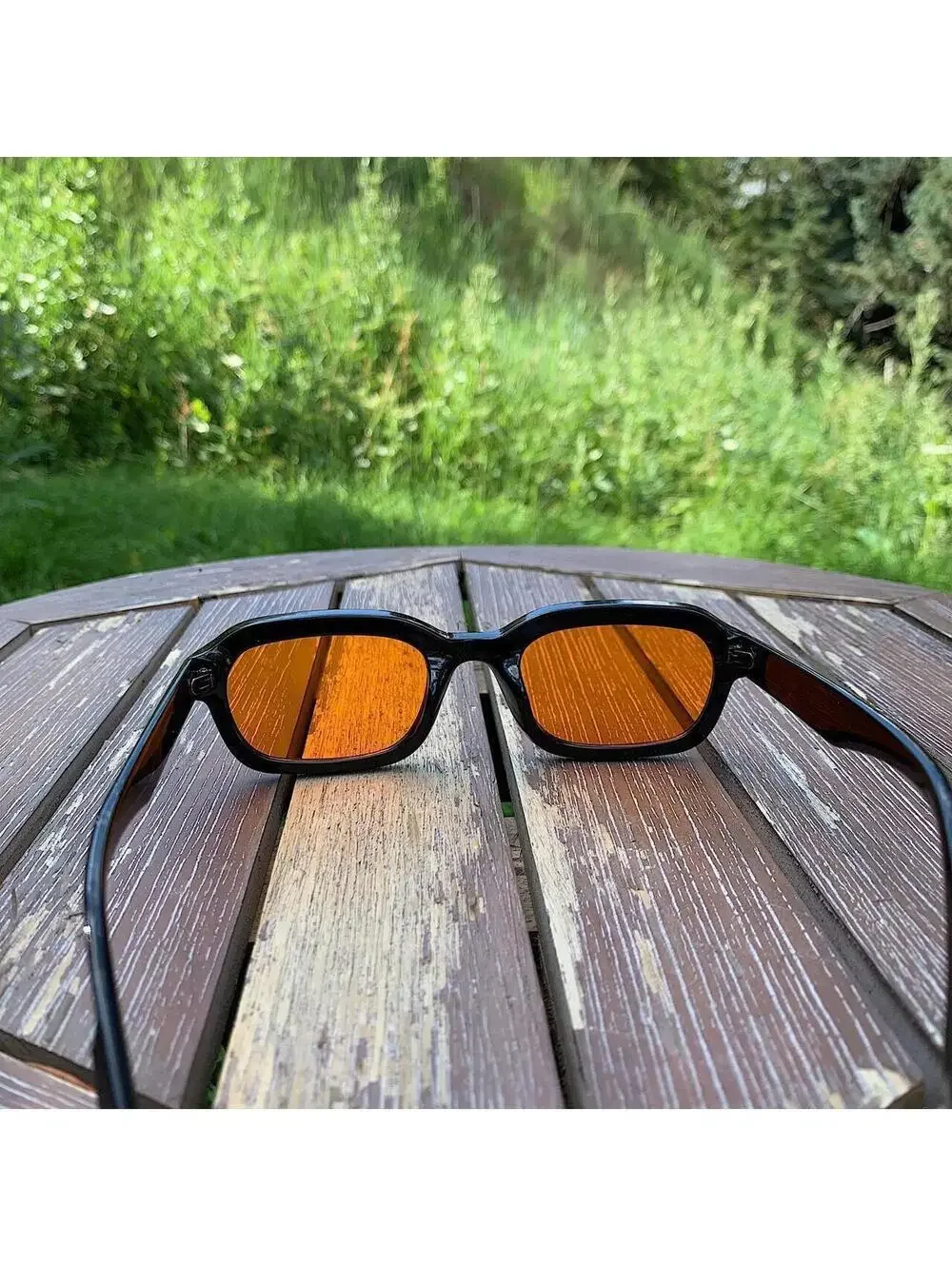 Vintage 90s y2k style square shaped sunglasses. Black frame Orange Tinted Lenses
